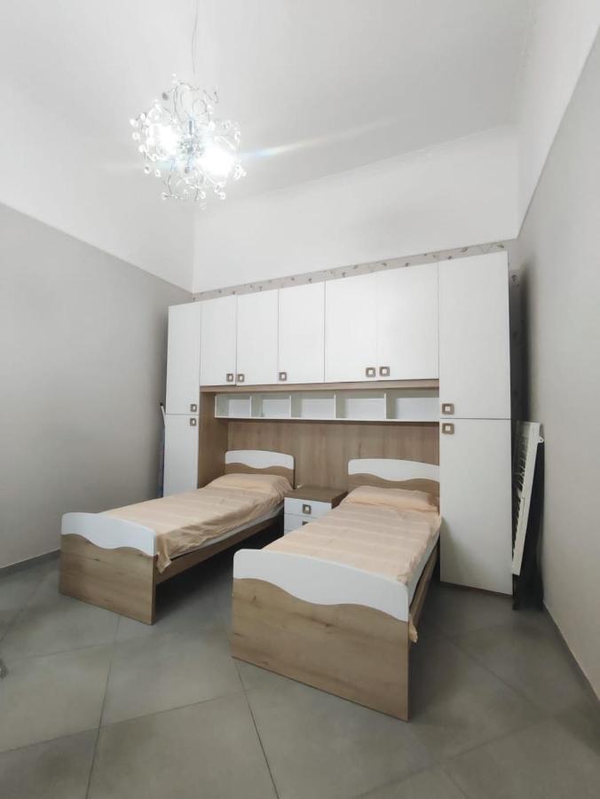 Lacasinadisofisa Appartement Napels Buitenkant foto