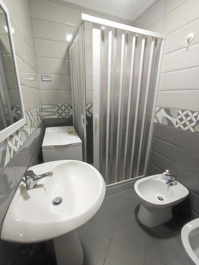 Lacasinadisofisa Appartement Napels Buitenkant foto