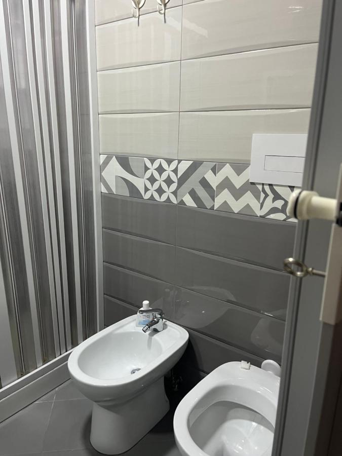 Lacasinadisofisa Appartement Napels Buitenkant foto